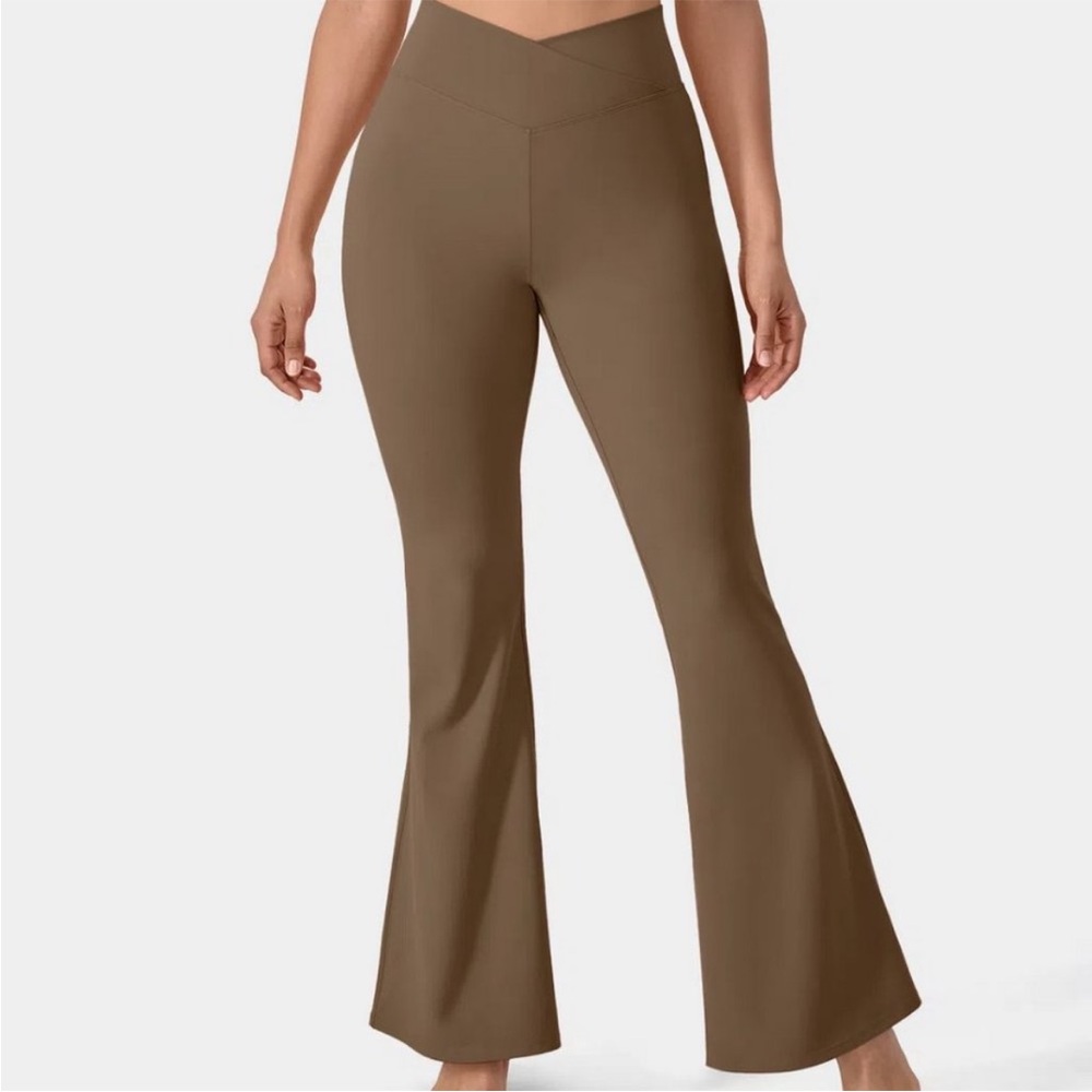 Halara Crossover Super Flare Yoga Leggings Pants in Sepia Brown XL Petite New
